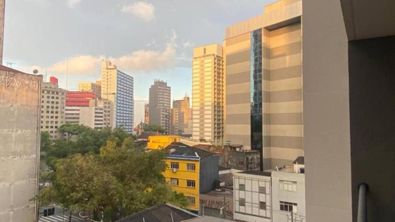 Liberdade Sp A 250M Do Metro Lägenhet São Paulo Exteriör bild